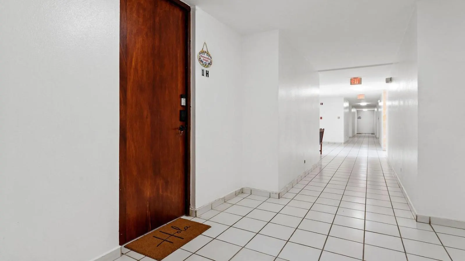 Beachfront Condo At Costa Corcega 1H Rincón Lägenhet
