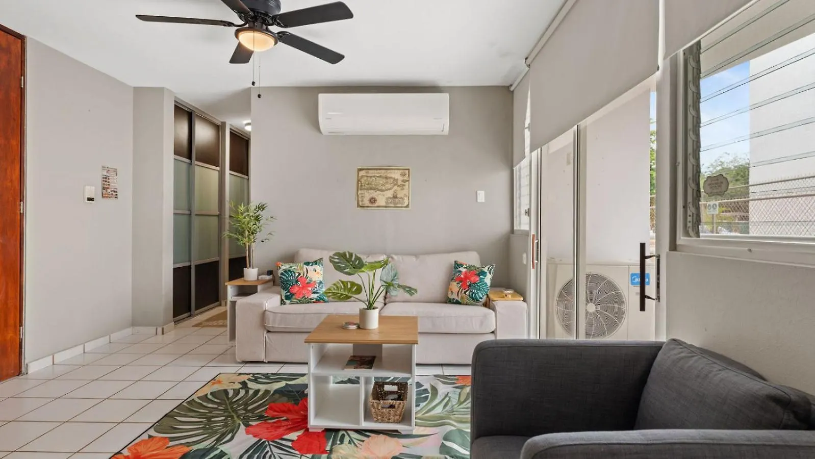 Lägenhet Beachfront Condo At Costa Corcega 1H Rincón